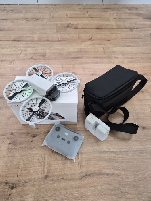 Продам дрон DJI FLIP