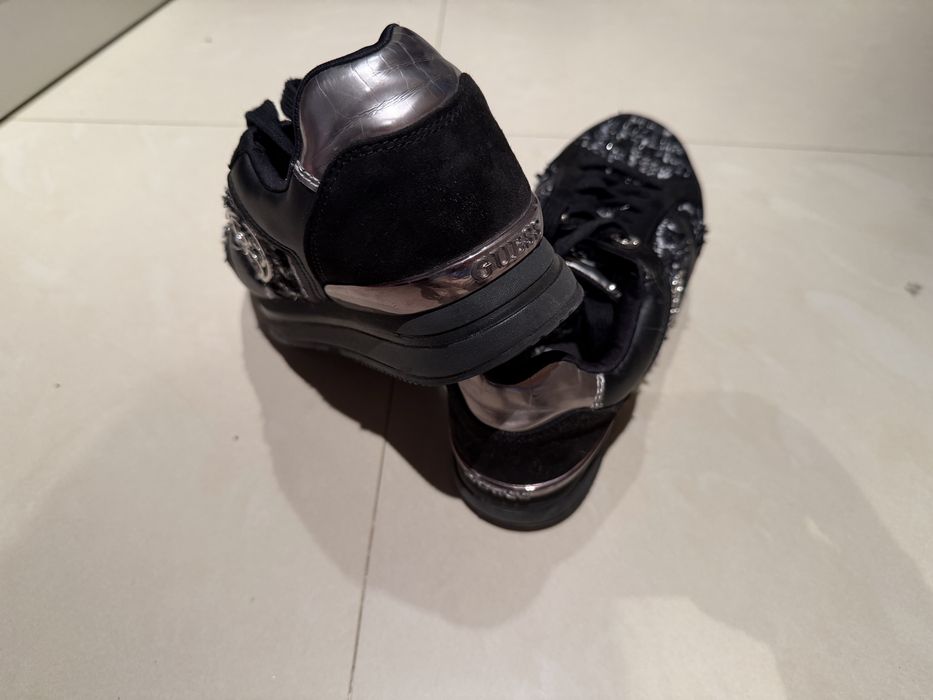 Дамски сникърси Guess