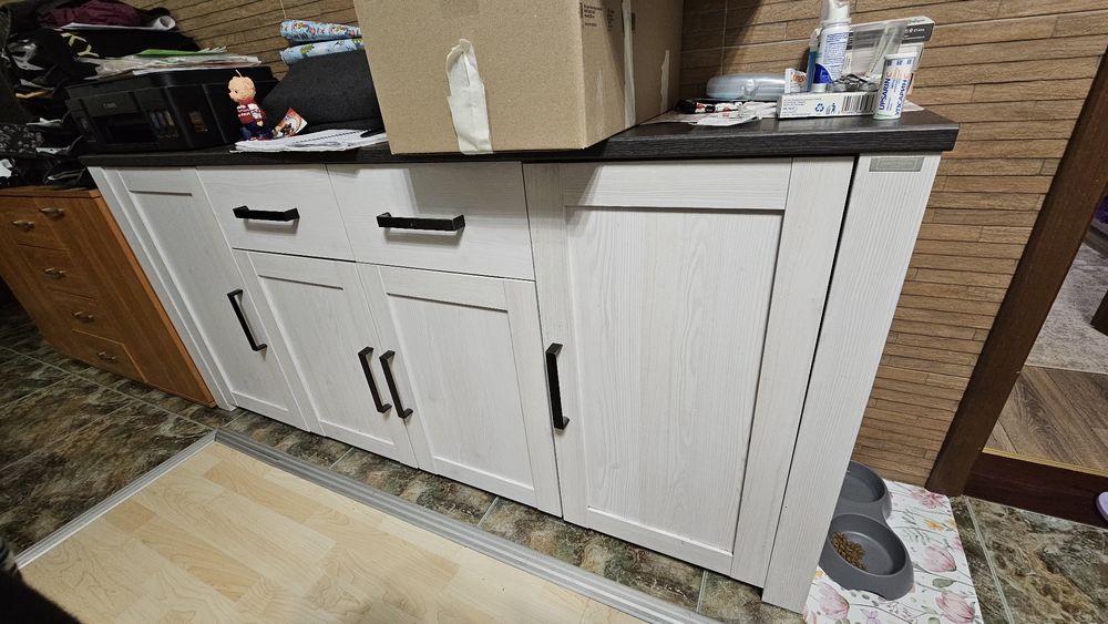 Комод изцяло Мдф