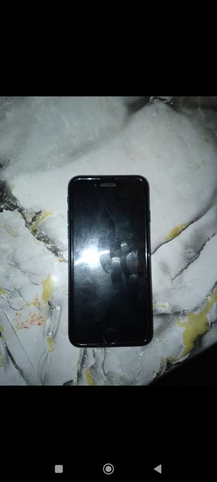 Айфон 7 продам идеал  каропка нет