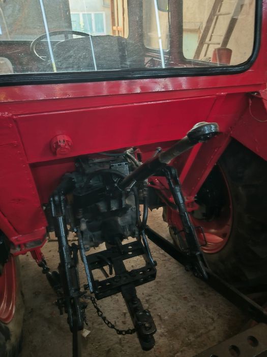 Tractor UTB 445 DTC