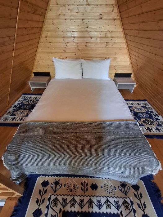 Cabane cu Ciubar de inchriat pe Valea Avrigului, Județul Sibiu