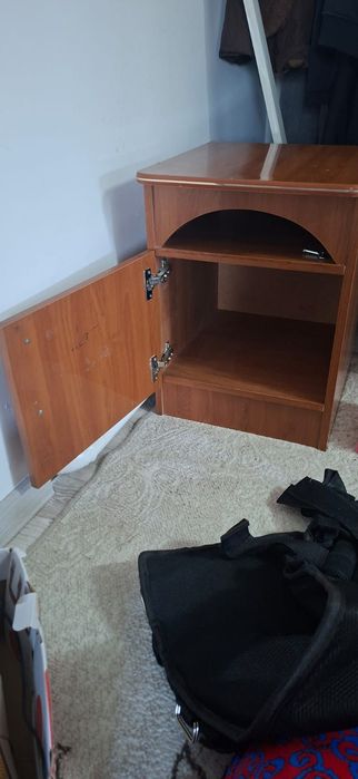 Тумба  усталған 3000 тг