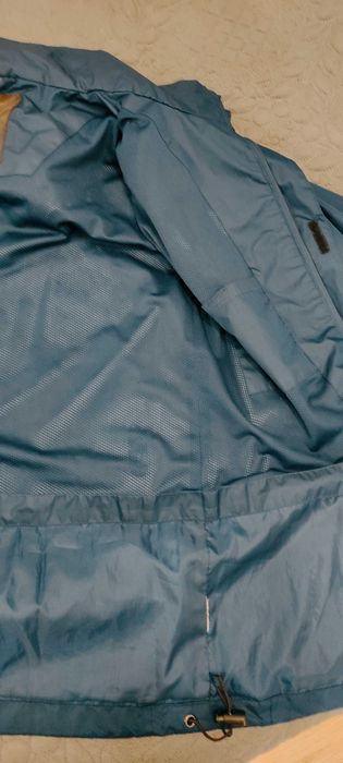 Мъжко есенно яке, ветровка