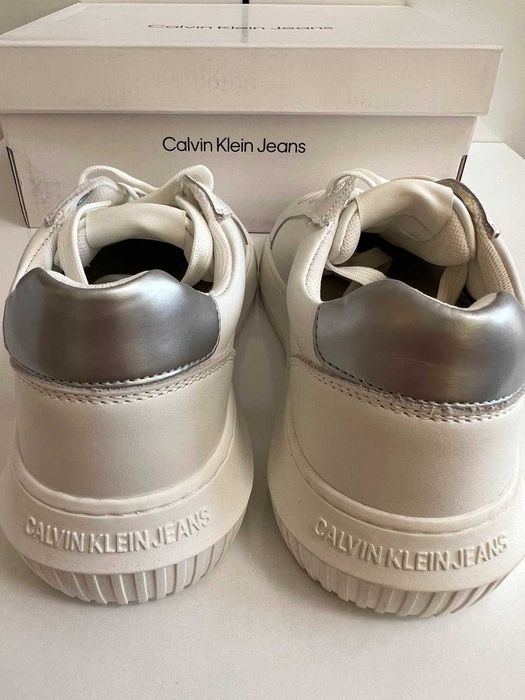 Нови дамски маратонки CALVIN KLEIN - Chunky Cupsole Laceup, 36 размер
