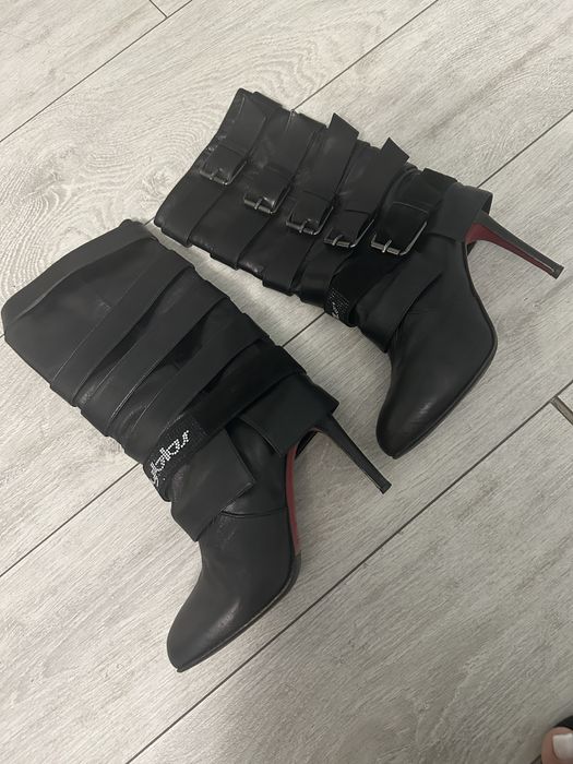 Cizme din piele cu toc