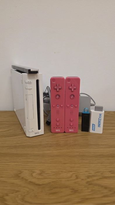 Nintendo Wii Modat 450 jocuri, 2 Manete, Accesorii + HDMI