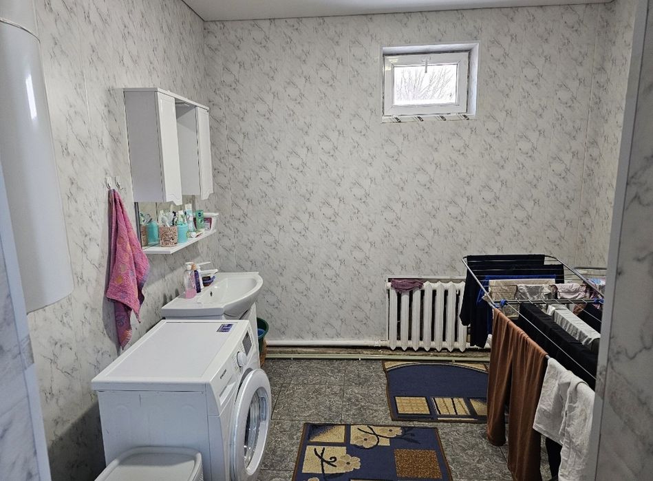 Кен жайлы улкен уй