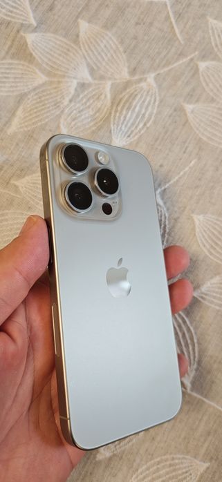 Iphone 15 pro Natural titanium