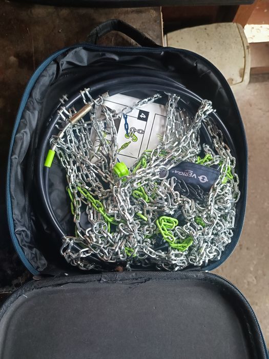 Lanțuri auto de vânzare