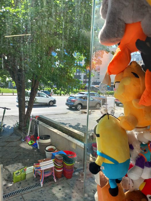 Продава се Заведение в София, Хладилника - 45 кв.м за 556 €/кв.м - Снимка #1