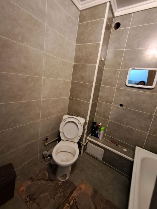 Продам квартиру на этажке