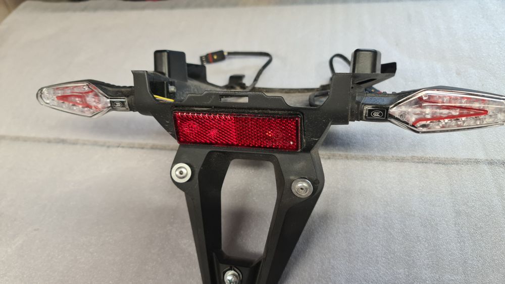 BMW R1250GS R1200GS S1000XR S1000R F900XR alarma   topcase TFT modul a