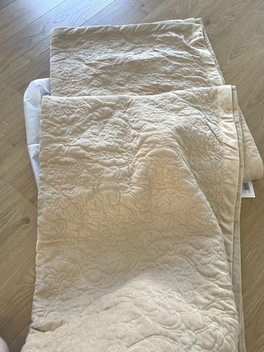 Покрывало на кровать