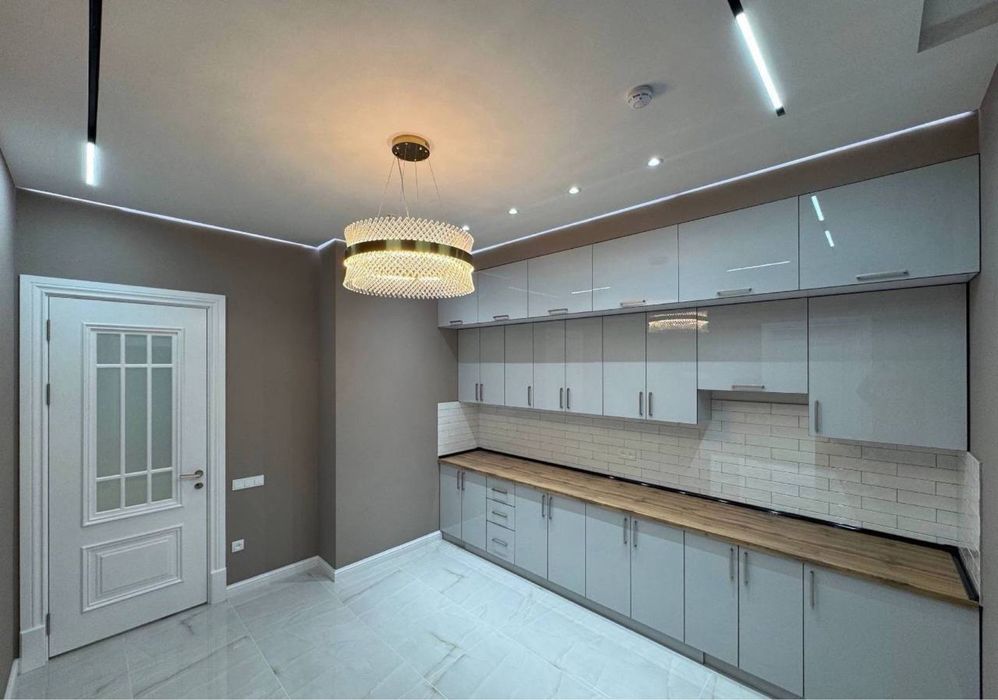 Продам ЖК НРГ Жомий Алмазарский р