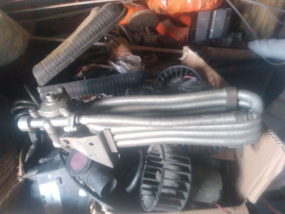 Продам запчасти на камаз,вольво отдам дёшево