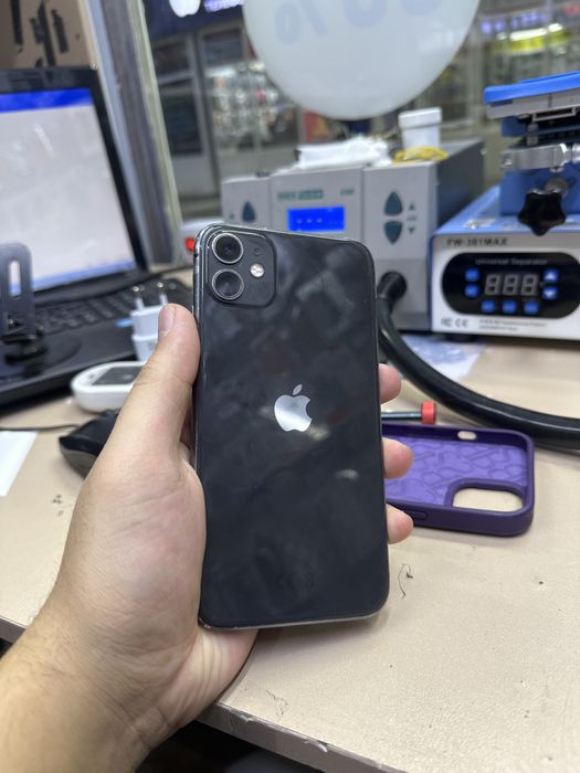 Продается IPhone 11 128GB