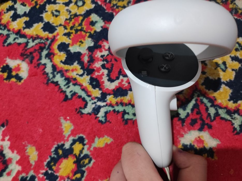 Продам meta quest 2