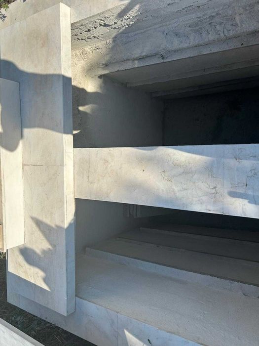 Cedez concesiune loc veci Cimitir Eternitatea
