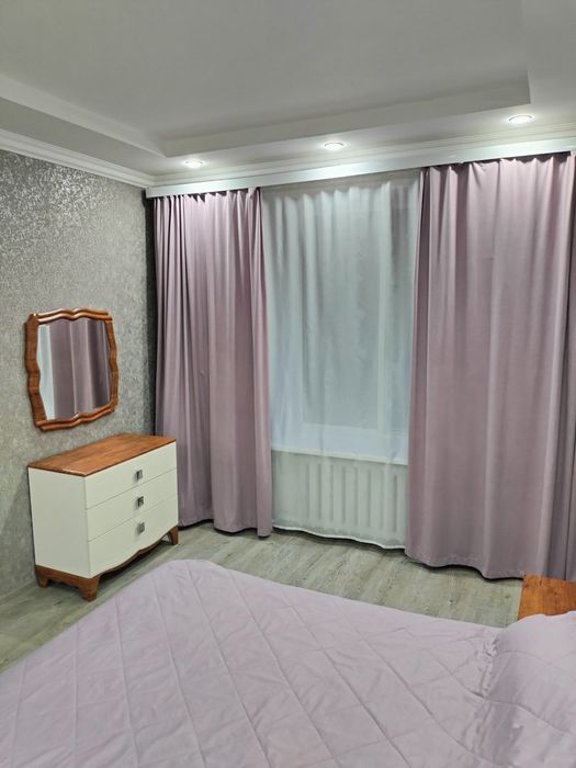 Сдам  2-х ком. квартиру в Центре.