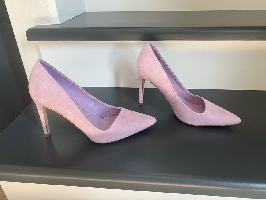 Vand pantofi stiletto noi, marimea 37