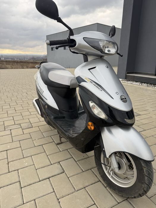 Vand scuter rex rs 450