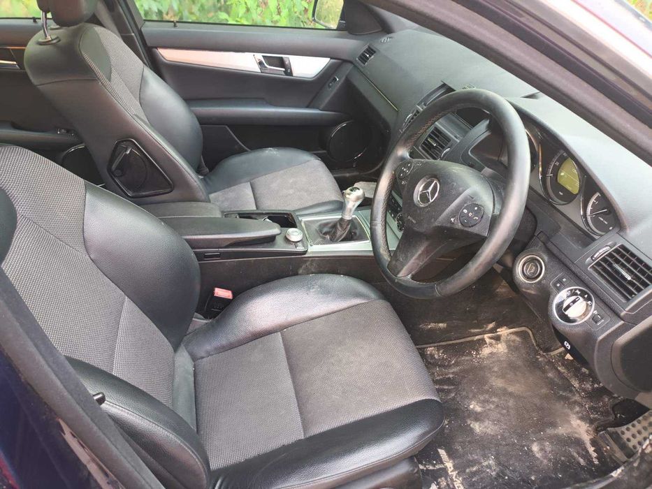 На Части W204 200 CDI AMG 651.913 Mercedes C Class Sport