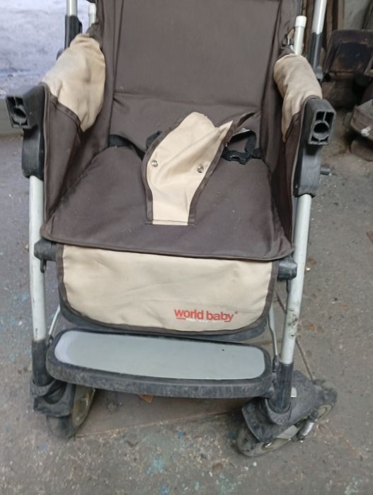 Продам детскую коляску