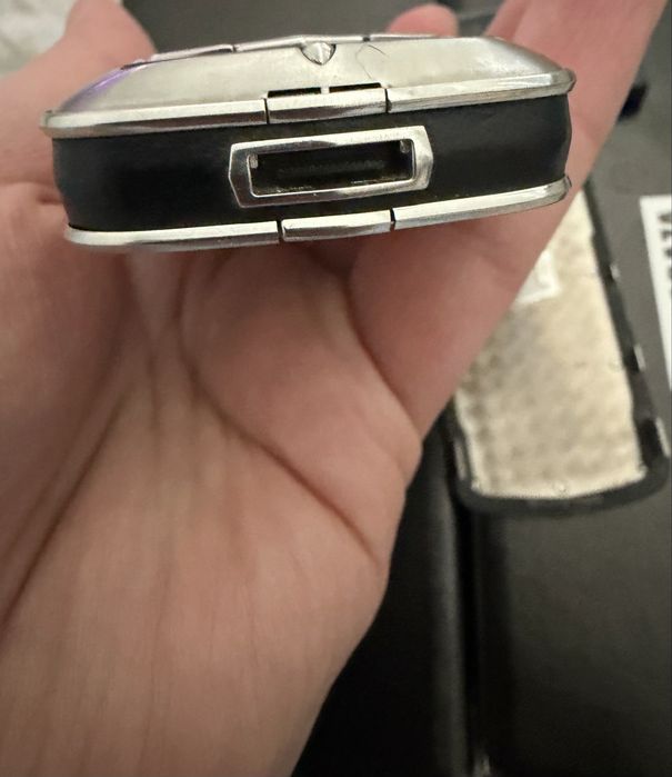 Vertu signature 1 . първо поколение.