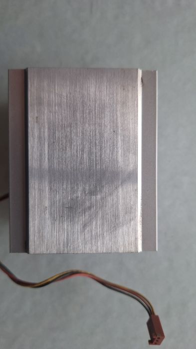 Продавам охладител за процесор Cooler Master CM12V