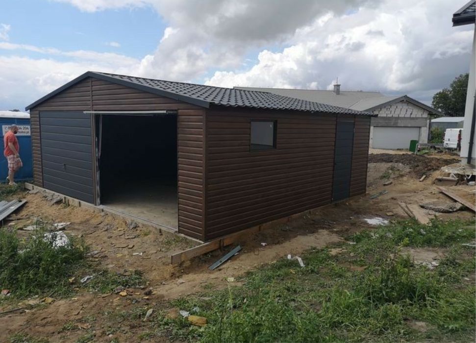 Garaj auto la comanda