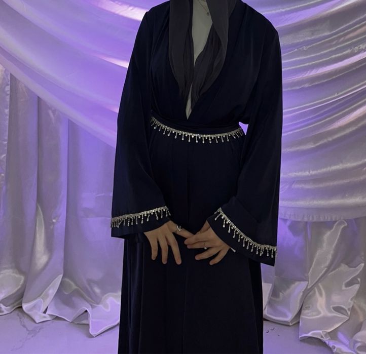 Продается красивая абайка