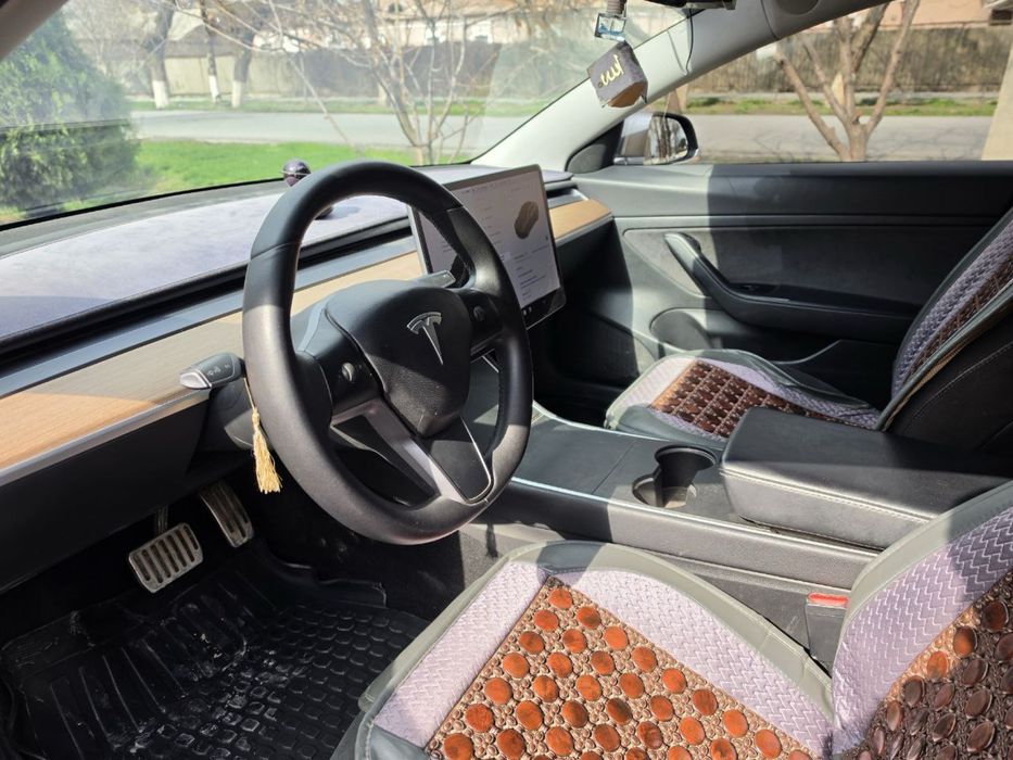 Tesla Model 3 Standard Plus