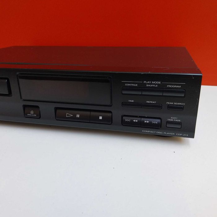 НАЙ ДОБРАТА ОФЕРТА Sony Compact Disc Player CDP-213