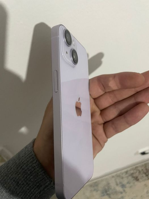 Продам iPhone айфон 14