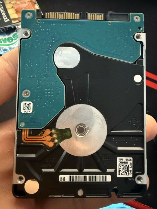 Hard disk seagate.