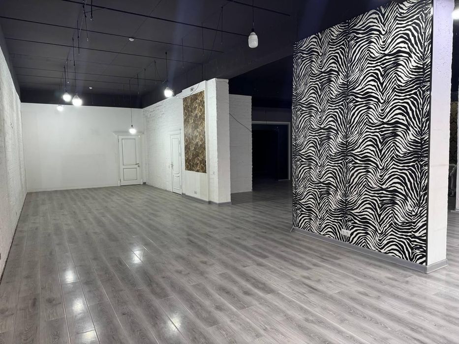 Сдается коммерческое помещение под ресторан кафе