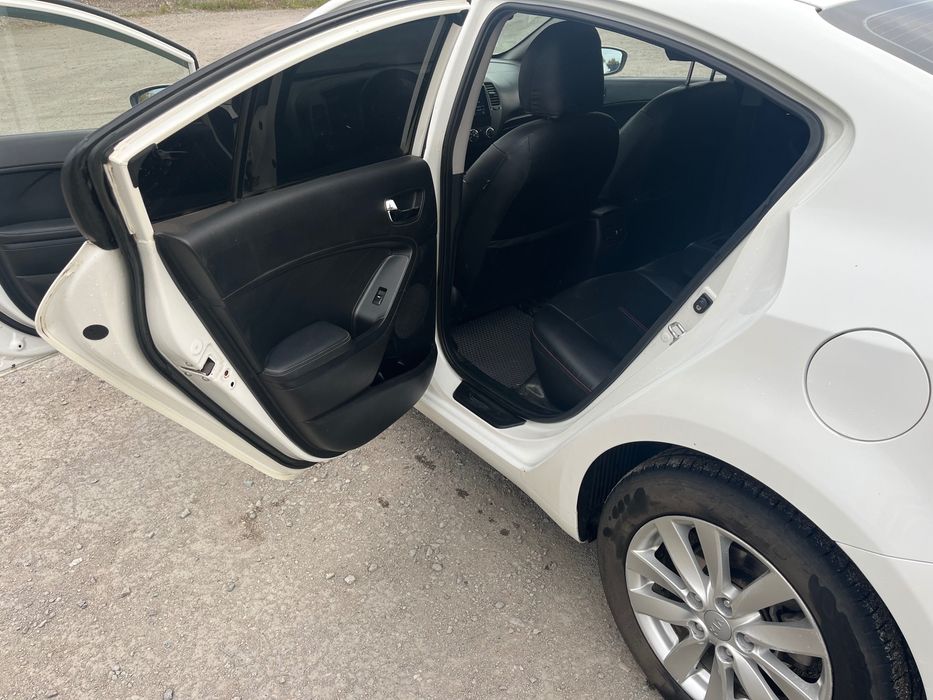 KIA Cerato, 2014 г.в.