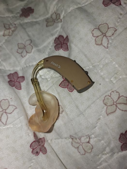 Слуховой аппарат Phonak flash