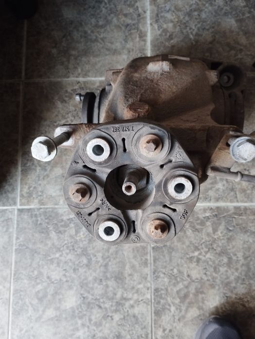 Диференциал за БМВ  е87,20д,163к.с