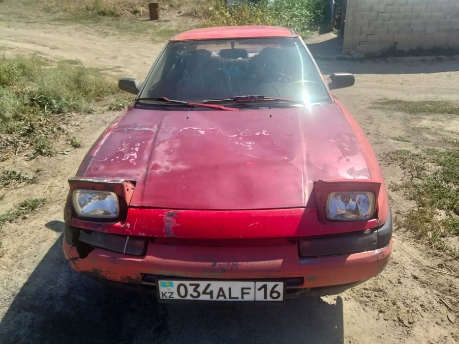 Mazda 323f 1991г