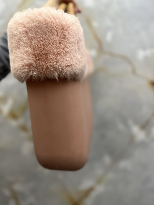 O bag дамска чанта – розова, зимен модел с пух