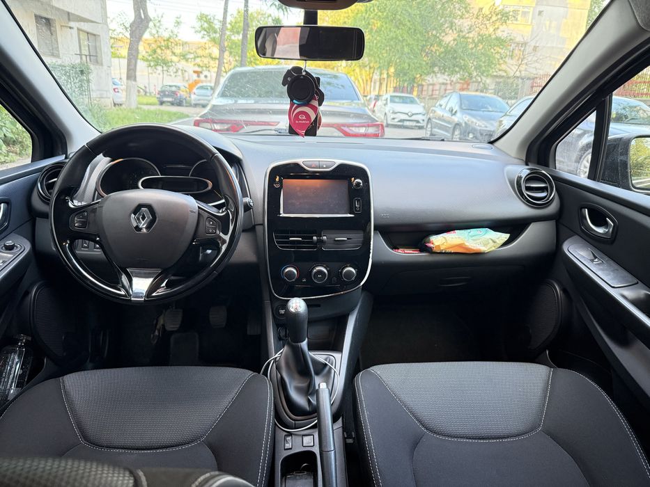 Inchiriere autoturisme