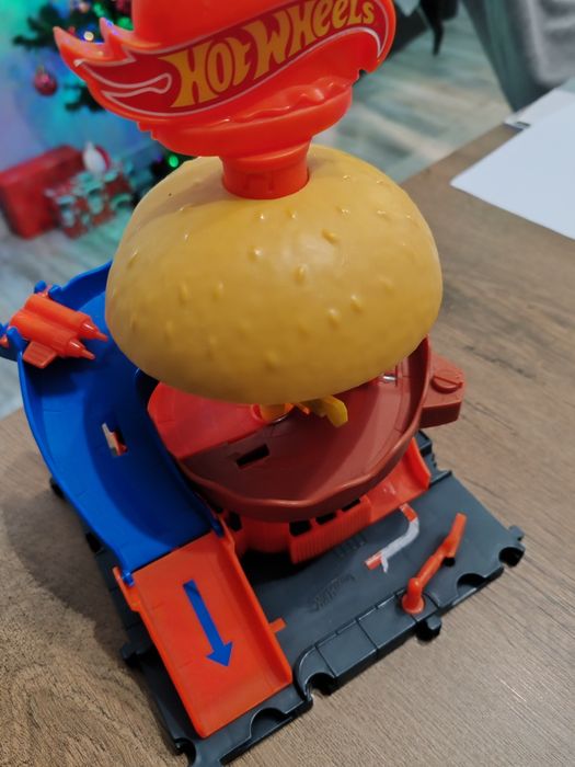 Писта Hot Wheels City - Бургер ресторант