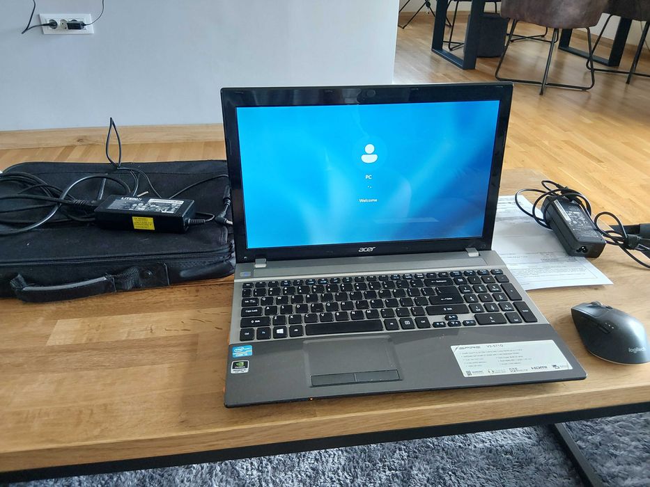 Лаптоп Acer Aspire V3-571G