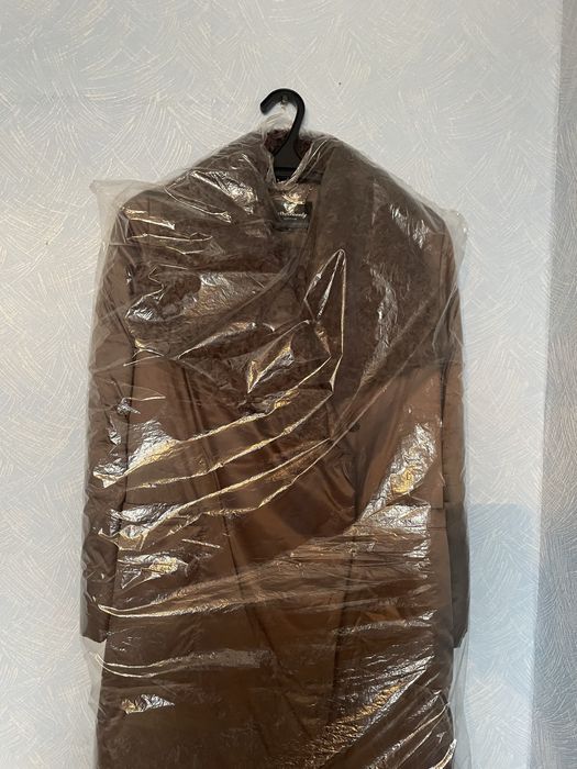 Продам б/у верхнюю одежду НЕДОРОГО!