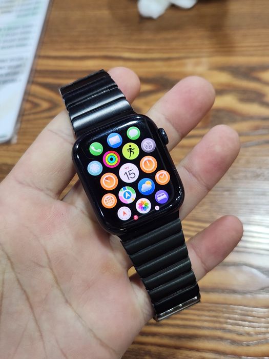 Apple watch serius 8 45mm