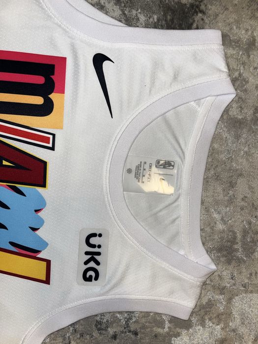 Maiou de baschet / Miami Heat / Butler 22