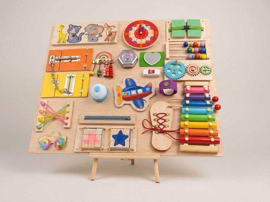 Placă senzorială Montessori / Busy board din lemn (handmade)