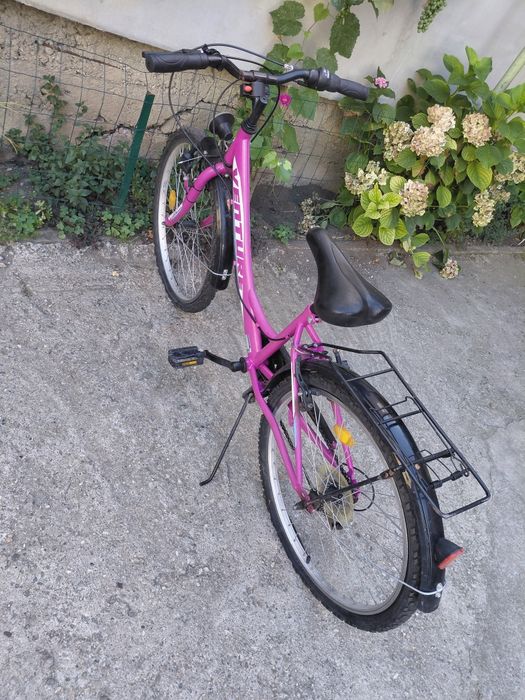 Vând  2 Biciclete